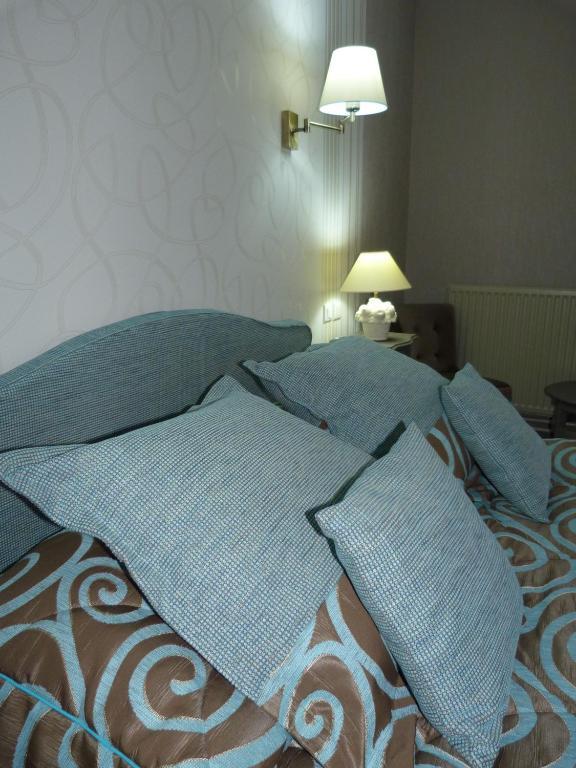 Hotel Le Gue Du Holme Saint-Quentin-sur-le-Homme Bilik gambar