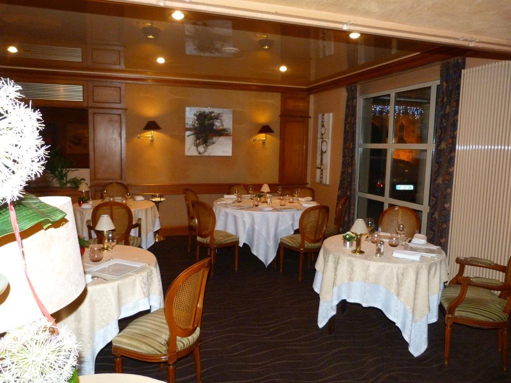 Hotel Le Gue Du Holme Saint-Quentin-sur-le-Homme Luaran gambar