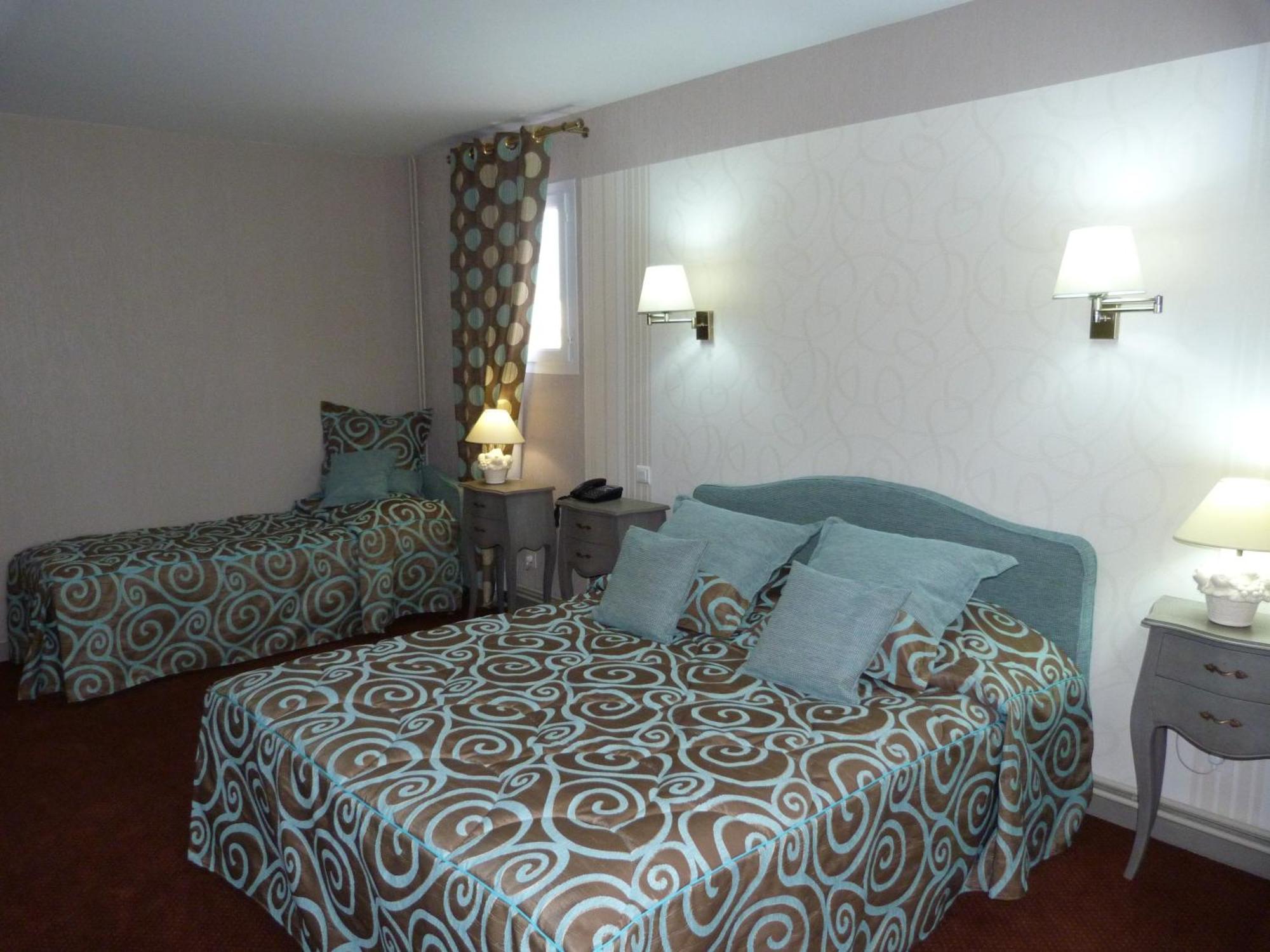 Hotel Le Gue Du Holme Saint-Quentin-sur-le-Homme Luaran gambar