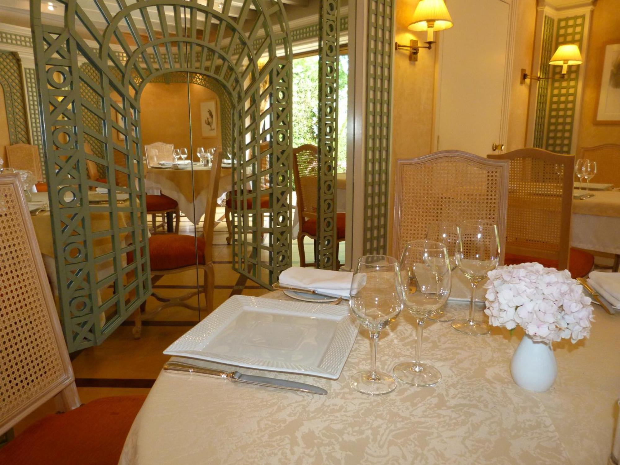 Hotel Le Gue Du Holme Saint-Quentin-sur-le-Homme Luaran gambar