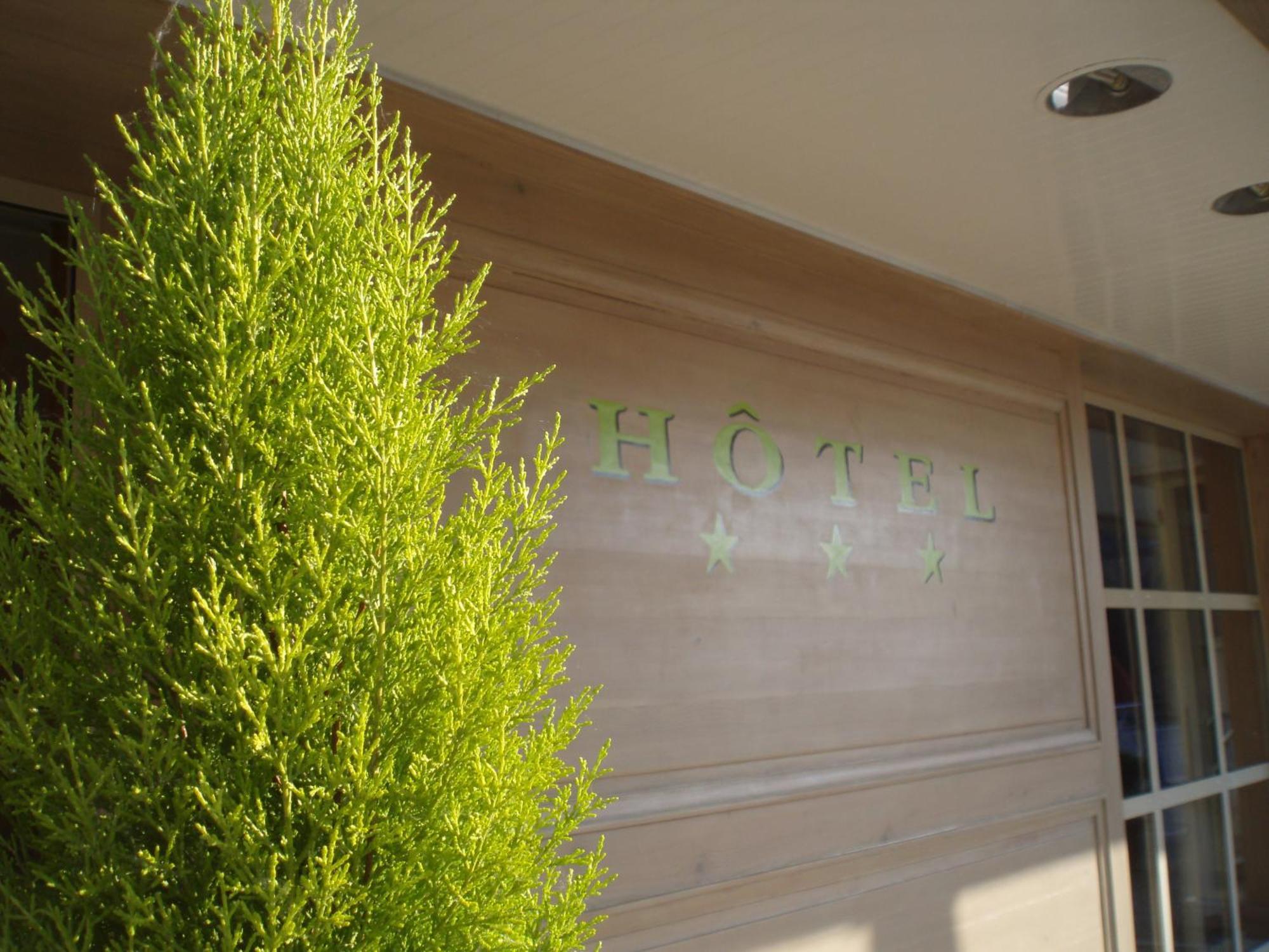 Hotel Le Gue Du Holme Saint-Quentin-sur-le-Homme Luaran gambar