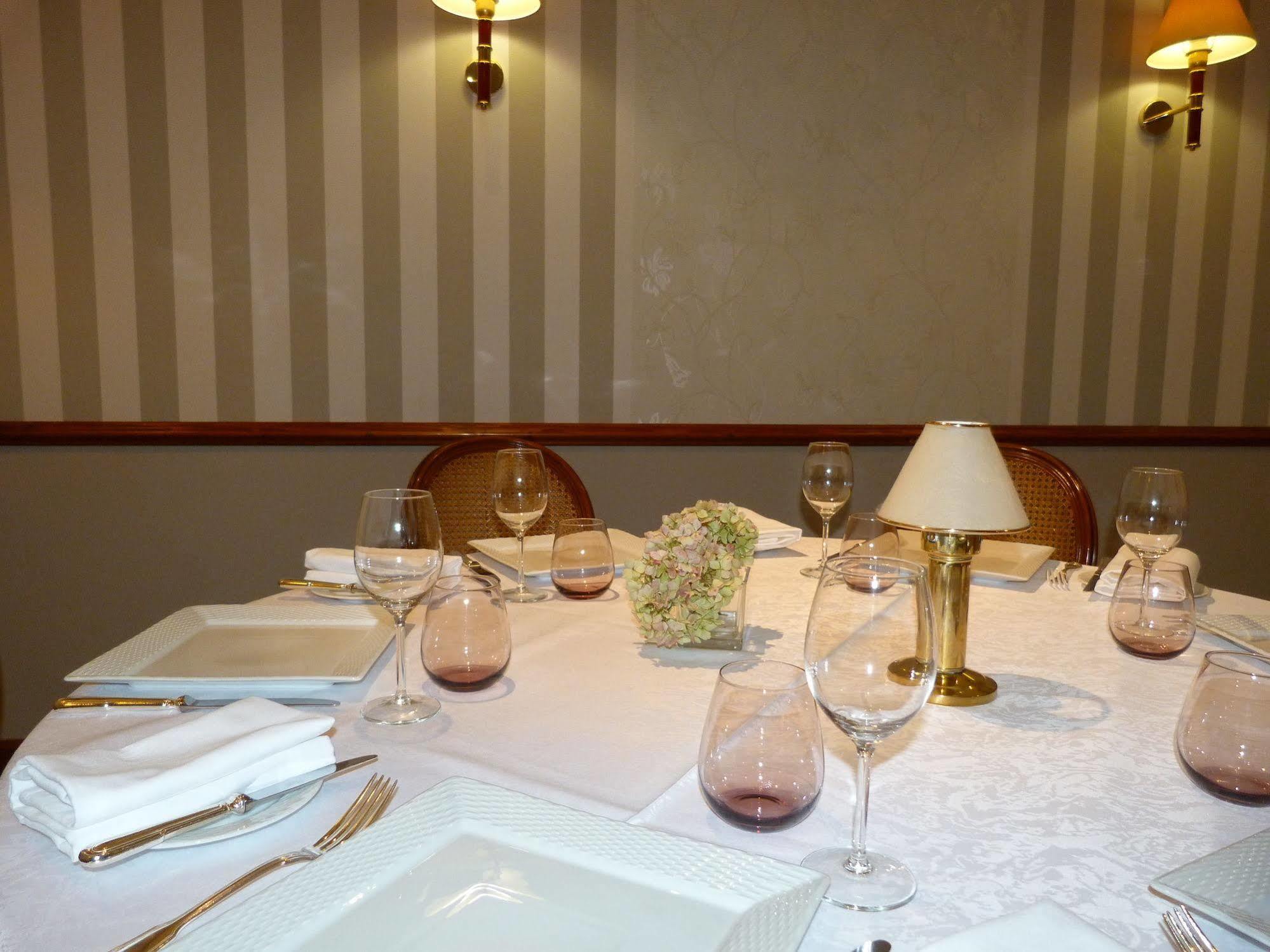 Hotel Le Gue Du Holme Saint-Quentin-sur-le-Homme Luaran gambar