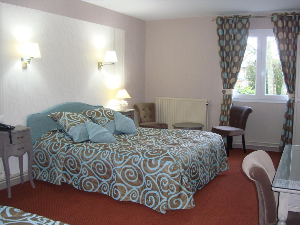 Hotel Le Gue Du Holme Saint-Quentin-sur-le-Homme Bilik gambar